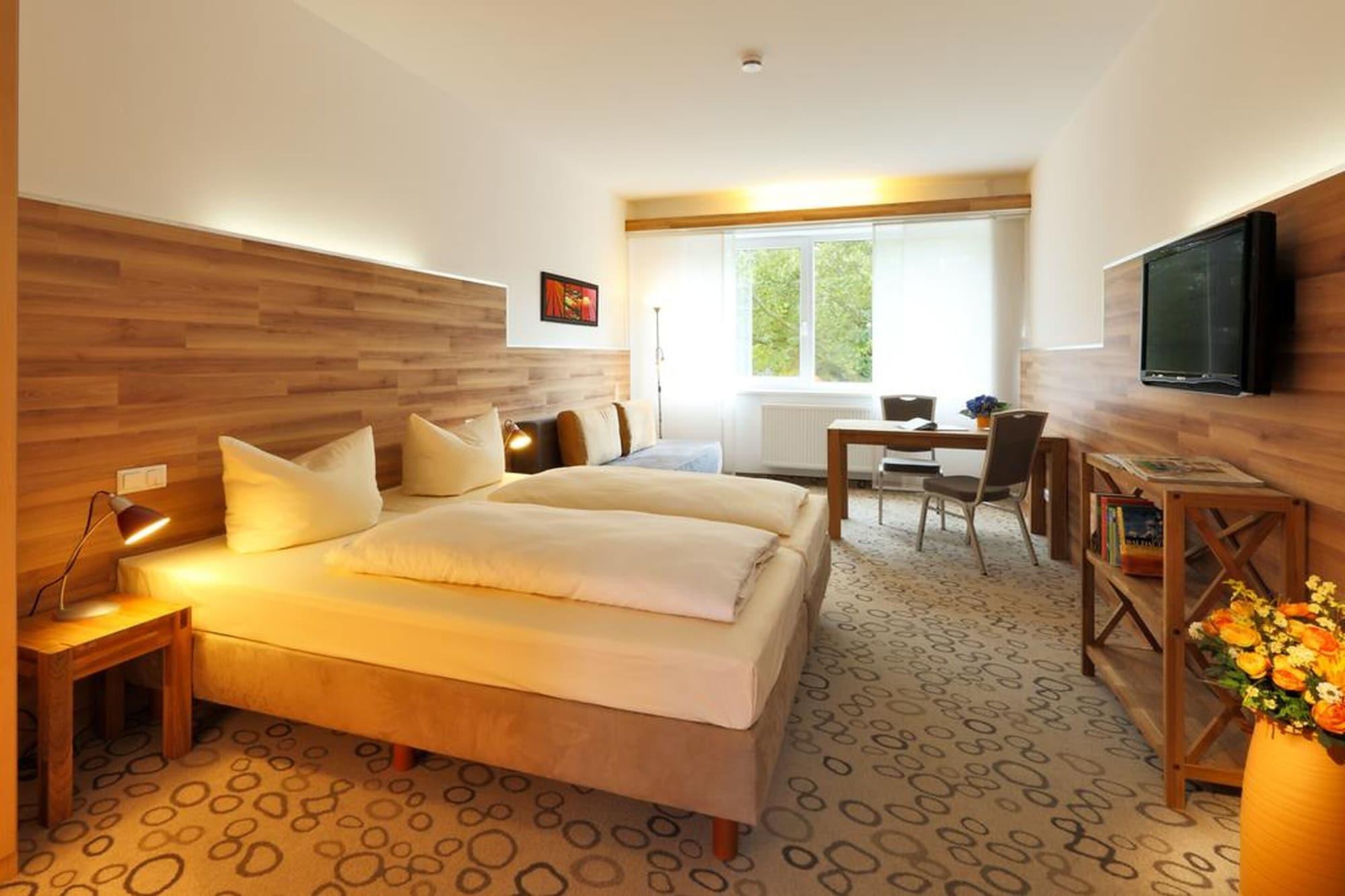 Petul Apart Hotel Am Ruhrbogen Bochum Buitenkant foto