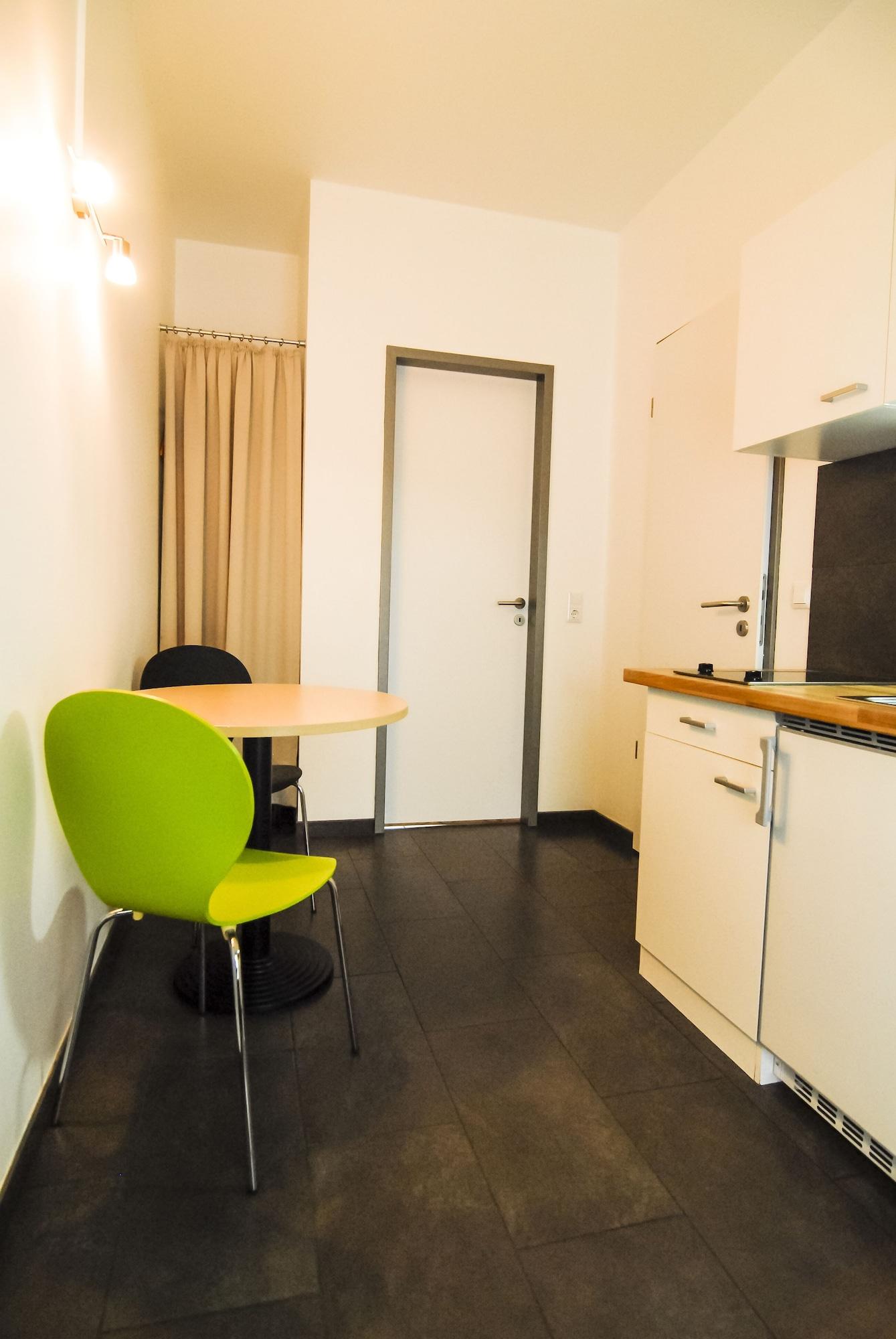 Petul Apart Hotel Am Ruhrbogen Bochum Buitenkant foto