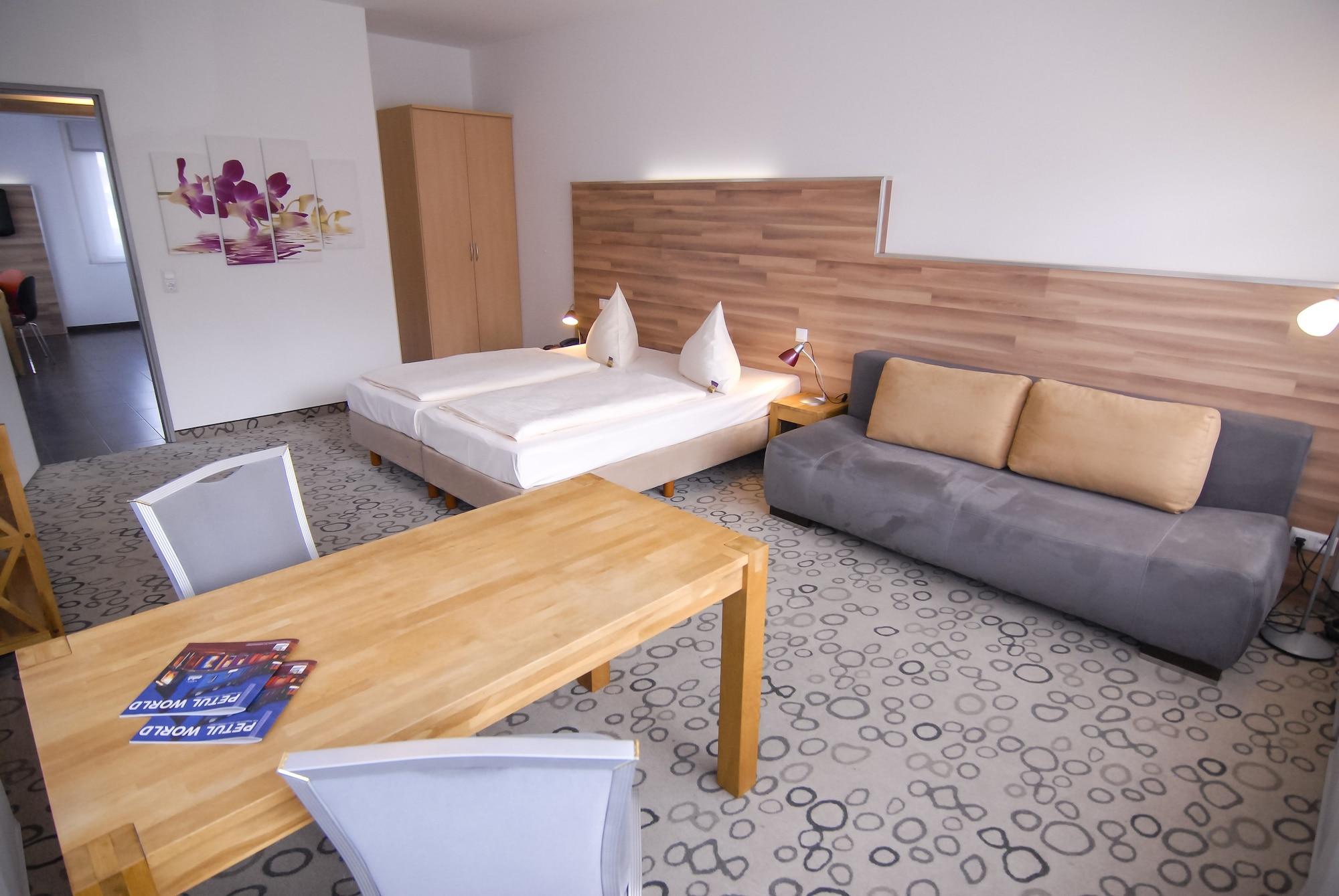 Petul Apart Hotel Am Ruhrbogen Bochum Buitenkant foto