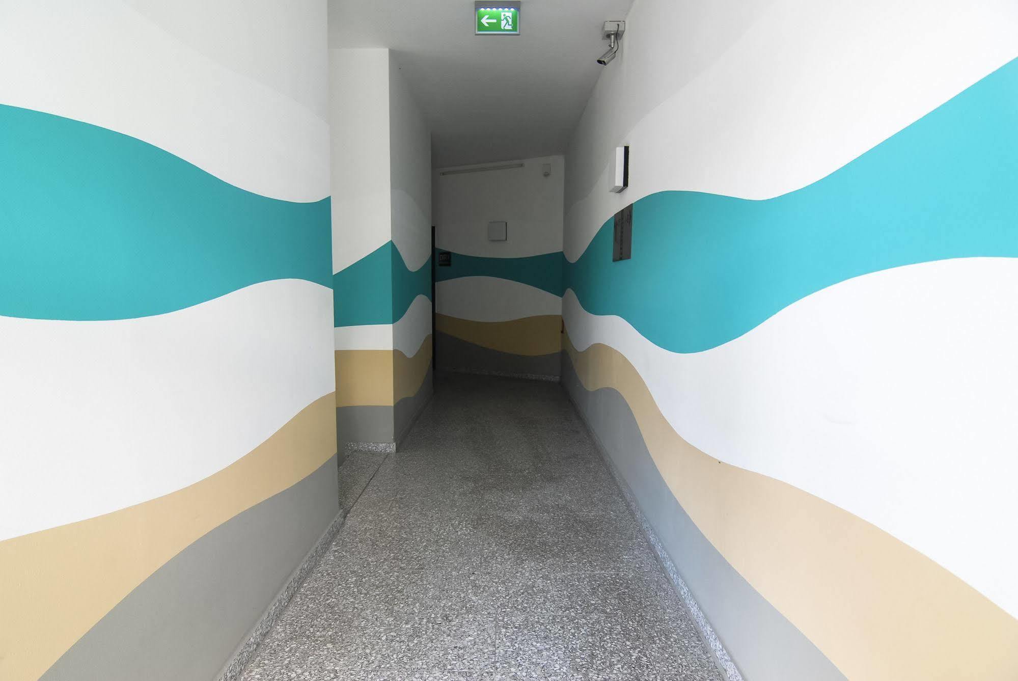 Petul Apart Hotel Am Ruhrbogen Bochum Buitenkant foto